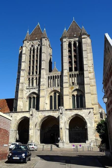 Appartement Coeur Centre Ville Noyon Exteriör bild